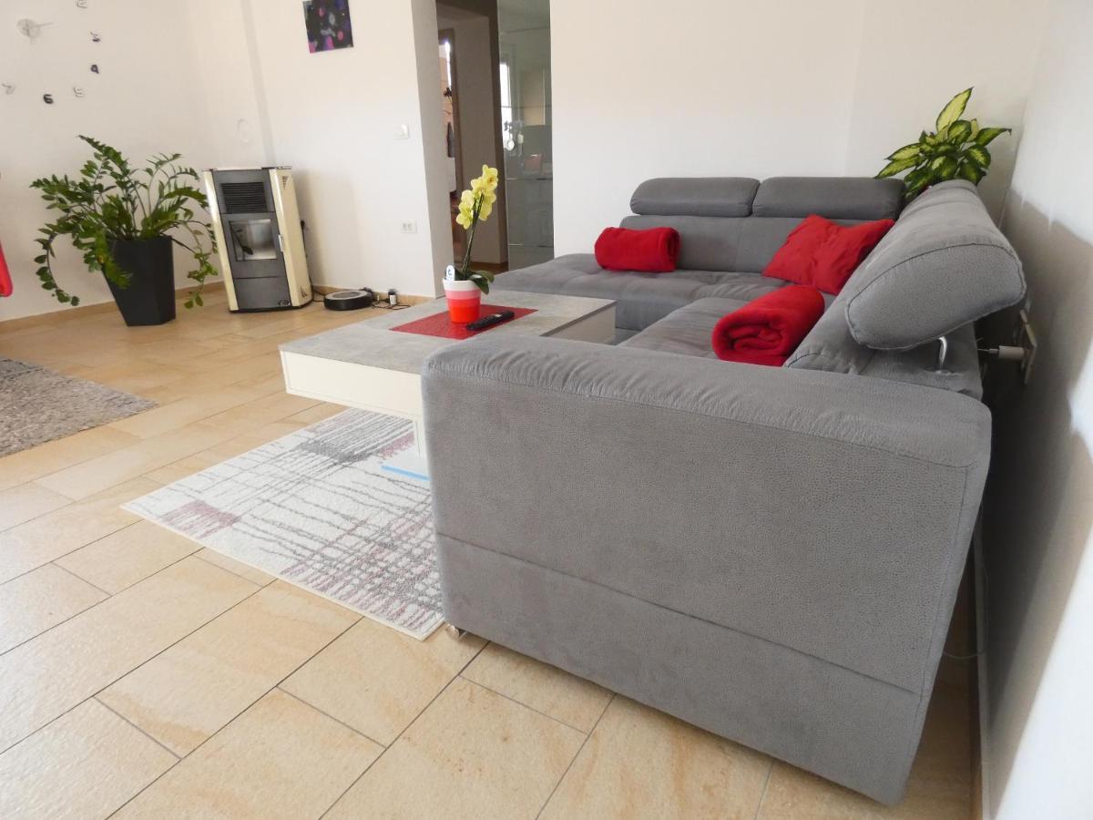 Apartment & Olive Oil Valuma Koper városi község Kültér fotó