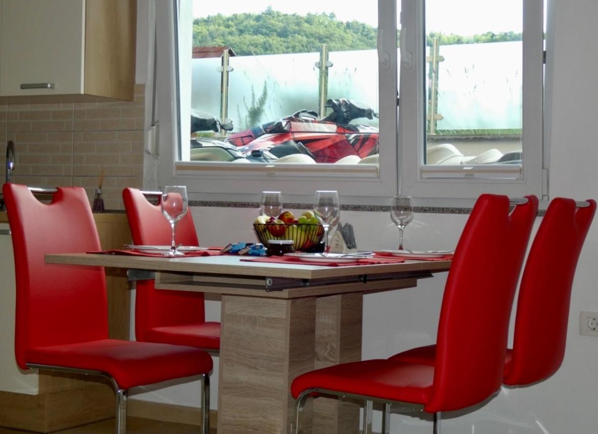 Apartment & Olive Oil Valuma Koper városi község Kültér fotó